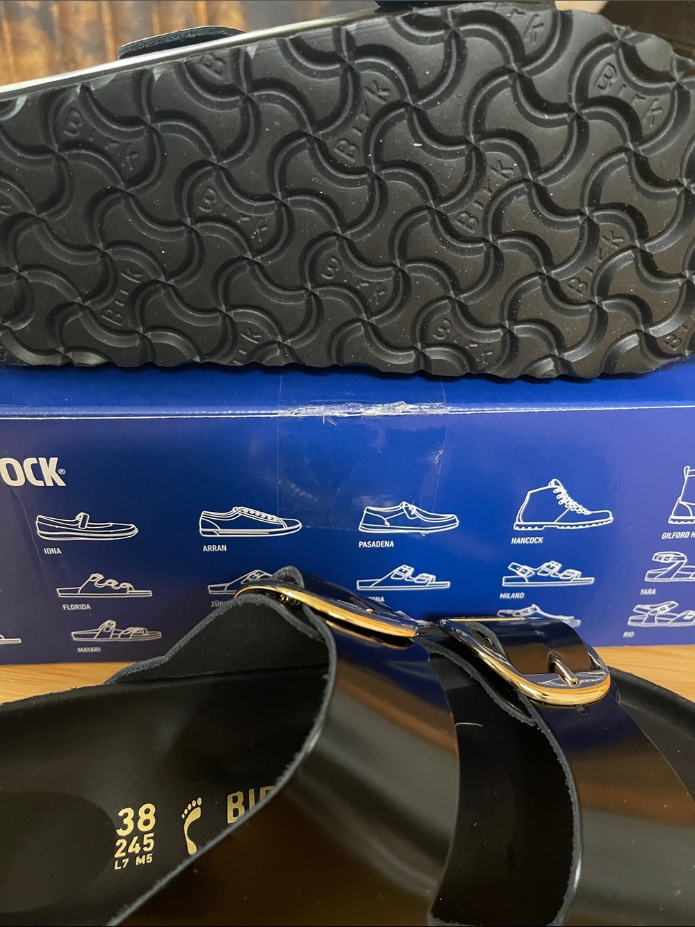 New Birkenstock EVA Patent Black Two-Strap Arizona Large Gold Buckle Sandals 38 - Picture 5 of 6